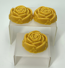 Load image into Gallery viewer, Facial Bliss Turmeric Soap